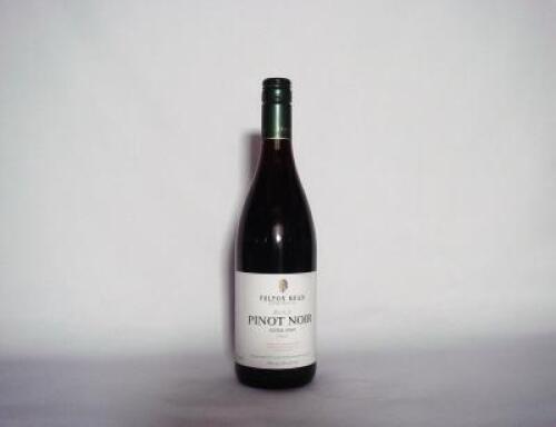 (1) 2004 Felton Road Block 3 Pinot Noir, Bannockburn Central Otago