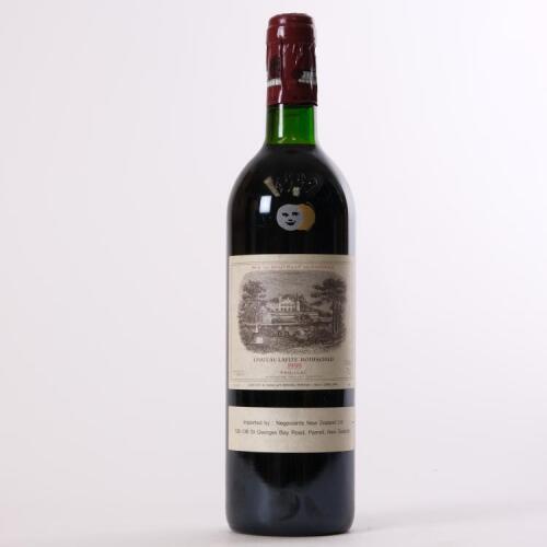 (1) 1999 Chateau Lafite Rothschild 1er Cru Classe, Pauillac