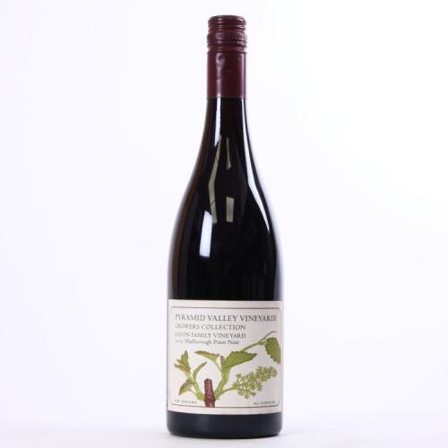 (1) 2007 Pyramid Valley Eaton Family Pinot Noir, Marlborough