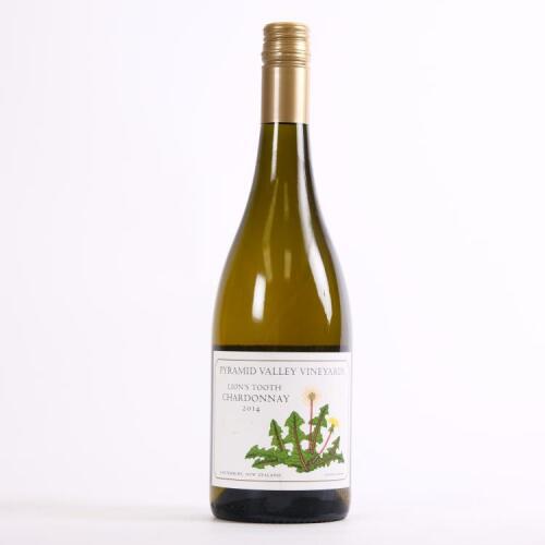 (1) 2014 Pyramid Valley Vineyards Lion's Tooth Chardonnay, Waikari