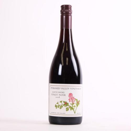 (1) 2008 Pyramid Valley Vineyards Earth Smoke Pinot Noir, Waikari