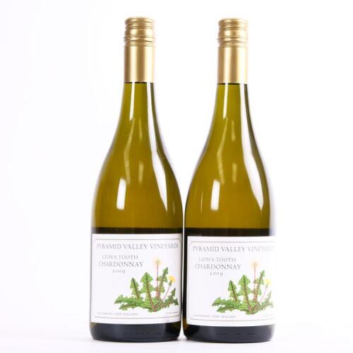 (2) 2009 Pyramid Valley Vineyards Lion's Tooth Chardonnay, Waikari