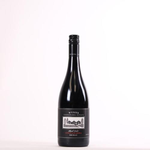(1) 2013 Wynns Black Label Shiraz, Coonawarra SA