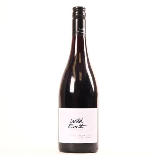 (1) 2010 Wild Earth Pinot Noir, Central Otago