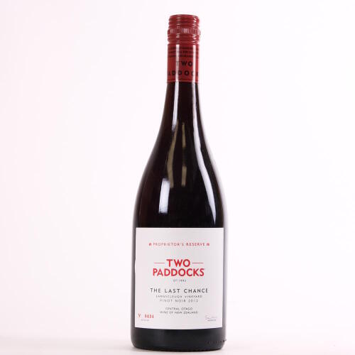(1) 2012 Two Paddocks The Last Chance Pinot Noir, Earnscleugh