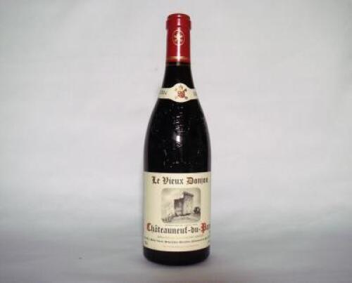 (1) 2004 Vieux Donjon Chateauneuf du Pape, Rhone