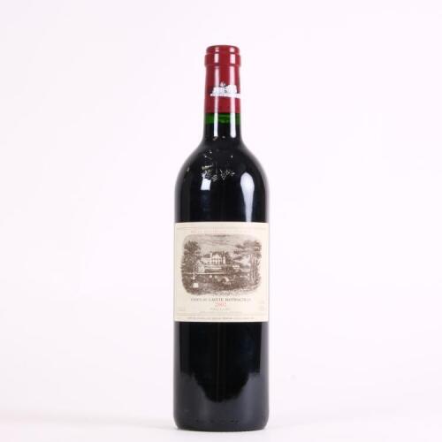 (1) 2002 Chateau Lafite Rothschild 1er Cru Classe, Pauillac