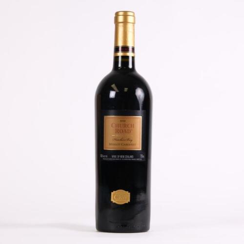 (1) 2010 Church Road Reseve Merlot/Cabernet Sauvignon, Hawkes Bay