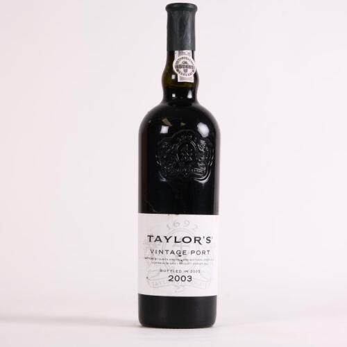(1) 2003 Taylor's Vintage, Oporto