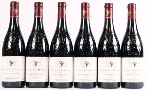 (6) 2012 Domaine de la Mordoree Chateauneuf du Pape La Reine des Bois