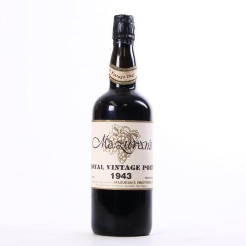 (1) 1943 Mazuran's Royal Vintage Port, West Auckland
