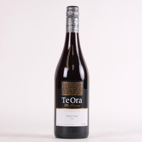(1) 2020 Te Ora The Reserve Pinot Noir, Martinborough