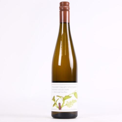 (1) 2011 Pyramid Valley Vineyards Kerner Estate Vineyard Pinot Blanc, Marlborough