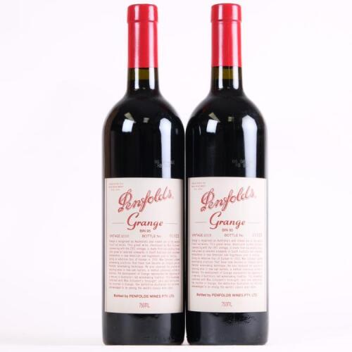 (2) 2005 Penfolds Grange Bin 95, South Australia