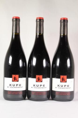 (3) 2011 Escarpment Kupe Pinot Noir, Martinborough