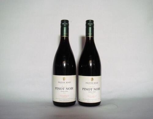 (2) 2001 Felton Road Block 5 Pinot Noir, Bannockburn Central Otago