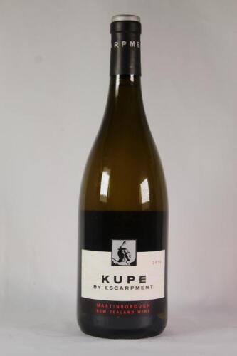 (1) 2010 Escarpment Kupe Chardonnay, Martinborough